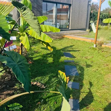 Accueillant A Avec Jardin