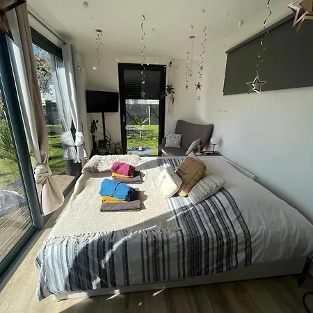 Chalet Accueillant A Avec Jardin